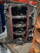 Load image into Gallery viewer, 350 SBC 4 Bolt Main
